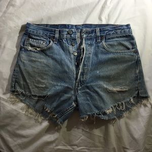 Levi cutoffs